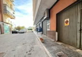 Local comercial en alquiler con 120m² en Santa Pola foto