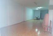 Local comercial en venta con 100m² en Elche foto