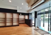 175m² locaux commerciaux pour vente à Pampelune, photo