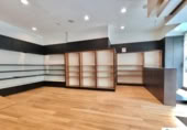 175m² locaux commerciaux pour vente à Pampelune, photo