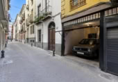 Edificio en venta con 310m² en Granada foto