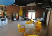 Bar en venta con 166m² en Orba foto