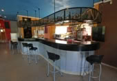 Bar en venta con 166m² en Orba foto