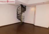 61m² commercial premises for sale in Pontevedra, photo