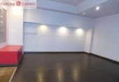 61m² commercial premises for sale in Pontevedra, photo