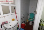 61m² commercial premises for sale in Pontevedra, photo