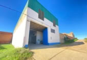 Nave en venta con 404m² en Badajoz foto