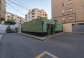 200m² commercial premises for sale in Granada, photo
