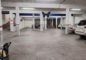 700m² commercial premises for sale in Oviedo, photo