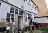 700m² commercial premises for sale in Oviedo, photo