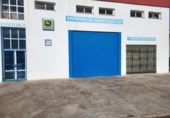Taller en venta con 513m² en Azuaga foto