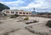 Edificio en venta con 951m² en Crevillente foto