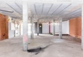 168m² commercial premises for sale in Montijo, photo