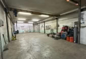 Local comercial
en venda
amb 245m² a Cornellà de Llobregat foto