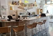 Cafetería en venta con inquilinos en Benidorm foto