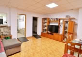 325m² building residential for sale in Elche, photo