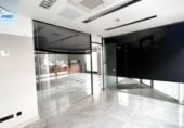 Local comercial
en venda
amb 396m² a Escalante foto
