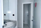 Local comercial
en venda
amb 396m² a Escalante foto