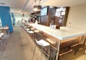 Cafetería en traspaso con 200m² en Oviedo foto