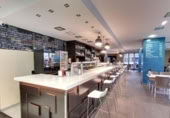 Cafetería en traspaso con 200m² en Oviedo foto