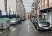 500m² locaux commerciaux pour vente à Portugalete, photo