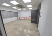 Oficina
en lloguer
amb 1500m² a Elx foto