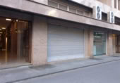 Local comercial en alquiler con 121m² en Granada foto