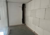 Local comercial en alquiler con 121m² en Granada foto