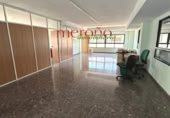 410m² bureau pour location à Torrellano, photo