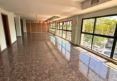 410m² bureau pour location à Torrellano, photo