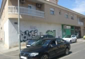 Local comercial en venta con 79m² en Cartagena foto