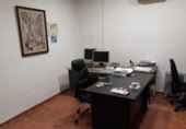 200m² commercial premises for sale in Granada, photo