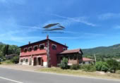 590m² restaurant for sale in Miranda del Castañar, photo