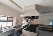 590m² restaurant for sale in Miranda del Castañar, photo
