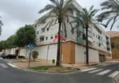 79m² locaux commerciaux pour vente à Alcalá de Guadaíra, photo