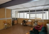 135m² commercial premises for sale in Elda, photo