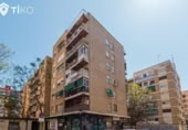 90m² commercial premises for sale in Valencia, photo