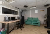 90m² commercial premises for sale in Valencia, photo