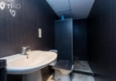 90m² commercial premises for sale in Valencia, photo