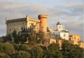 Local comercial en venta con 600m² en Castelldefels foto