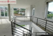 653m² building for sale in Pontevedra, photo