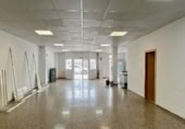 141m² commercial premises for sale in Onda, photo