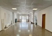 141m² commercial premises for sale in Onda, photo