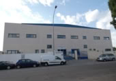 Local comercial Industrial en venta con 1800m² en Móstoles foto