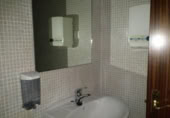 Local comercial en venta en Baena, A-305 foto