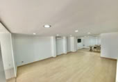Oficinas en venta con 135m² en Palma foto