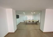 Oficinas en venta con 135m² en Palma foto