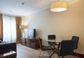 Local comercial en venta con 1450m² en Barcelona foto