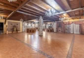 Local comercial
en venda
amb 2000m² a Cenes de la Vega foto
