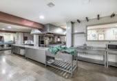 Local comercial
en venda
amb 2000m² a Cenes de la Vega foto